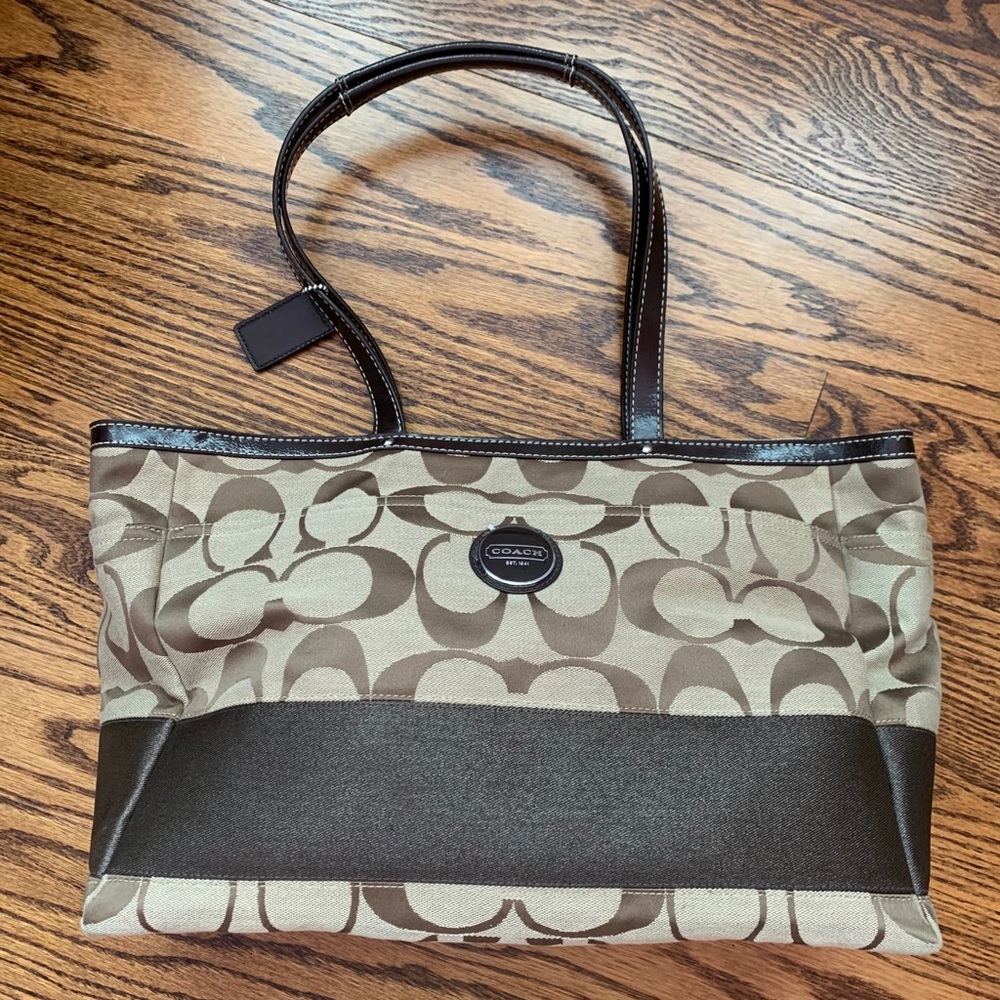 Coach tote
